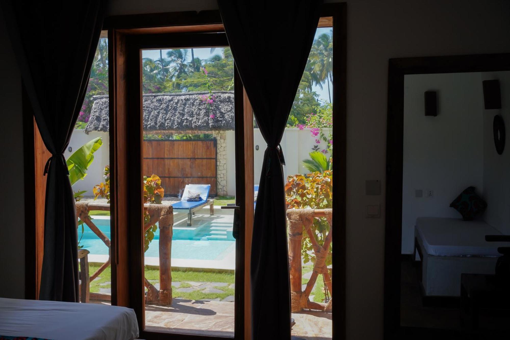 Mambo Cabana Pwani Mchangani Exterior foto