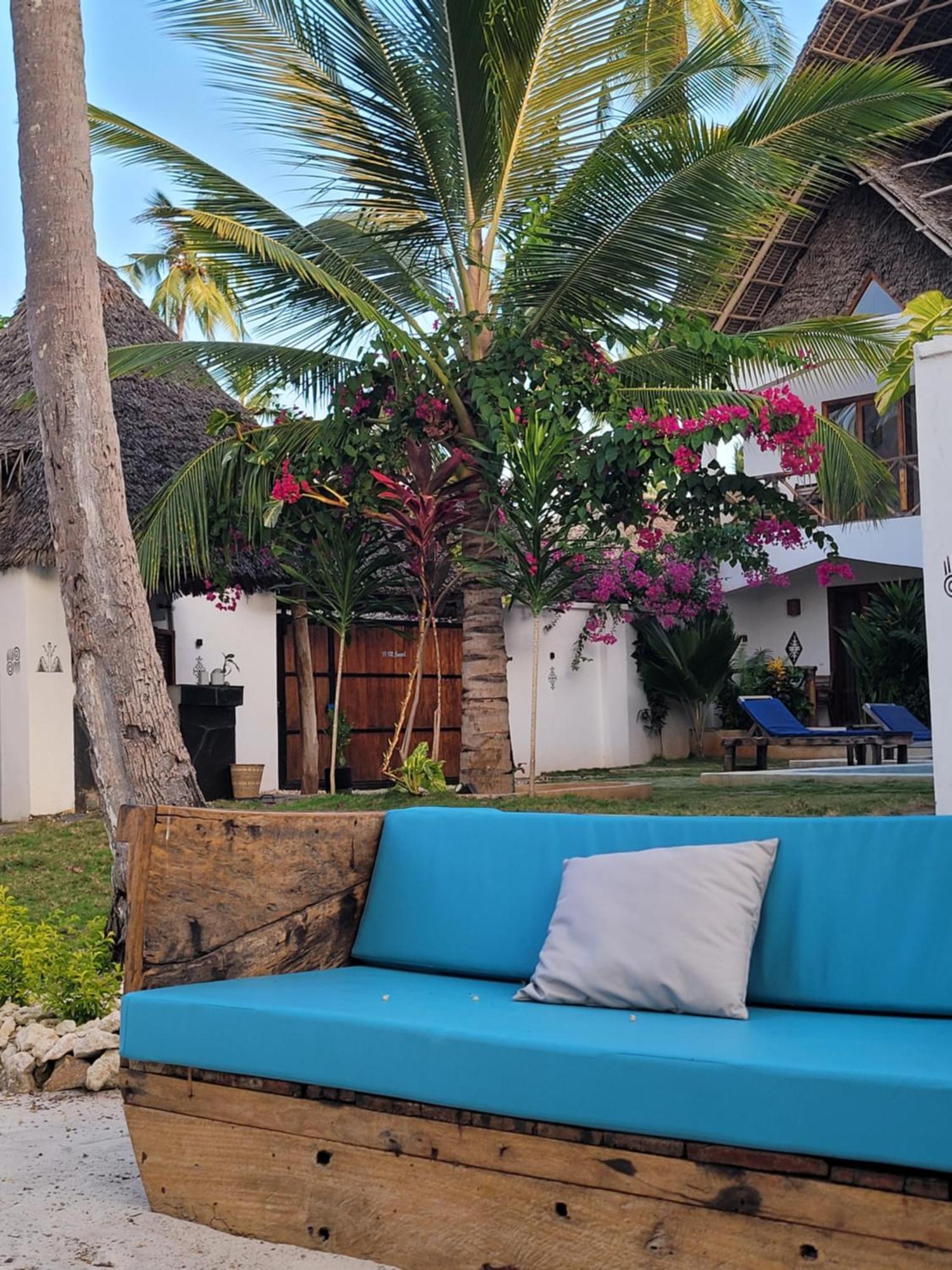 Mambo Cabana Pwani Mchangani Exterior foto